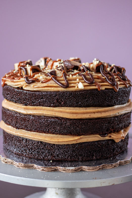 Snickers Cake